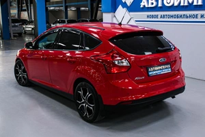 Хетчбэк Ford Focus 2013 года, 798000 рублей, Солонцы