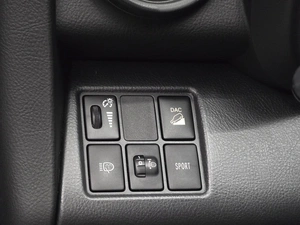 Внедорожник Toyota RAV4 2011 года, 1599000 рублей, Красноярск