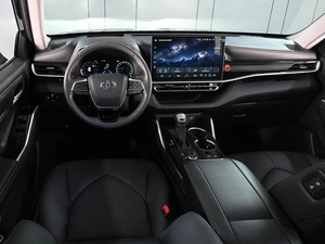 Внедорожник Toyota Highlander 2026 года, 5999000 рублей, Аксай