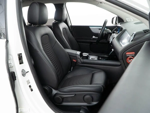 Хетчбэк Mercedes-benz B-класс 2019 года, 1897077 рублей, Москва