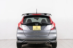 Хетчбэк Honda Fit 2019 года, 1349000 рублей, Красноярск