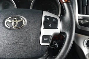 Внедорожник Toyota Land Cruiser 2012 года, 4179000 рублей, Тюмень