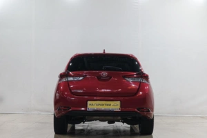 Хетчбэк Toyota Auris 2015 года, 1299000 рублей, Новокузнецк