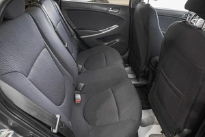 Седан Hyundai Solaris 2011 года, 729000 рублей, Барнаул