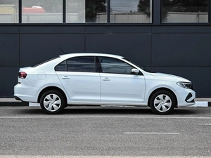 Лифтбек Volkswagen Polo 2022 года, 1699000 рублей, Кирилловка