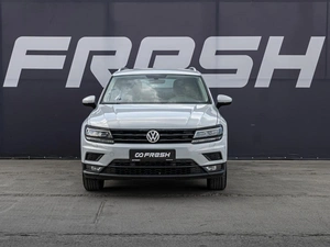 Внедорожник Volkswagen Tiguan 2018 года, 2470000 рублей, Краснодар