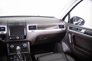 Внедорожник Volkswagen Touareg 2015 года, 3200000 рублей, Пермь