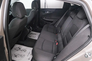Седан Chevrolet Malibu 2022 года, 1849000 рублей, Красноярск