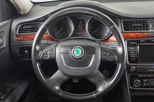 Лифтбек Skoda Superb 2012 года, 1129000 рублей, Пермь