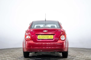 Седан Chevrolet Aveo 2013 года, 569000 рублей, Пермь