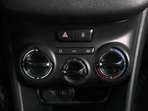 Хетчбэк Peugeot 208 2013 года, 819000 рублей, Аксай