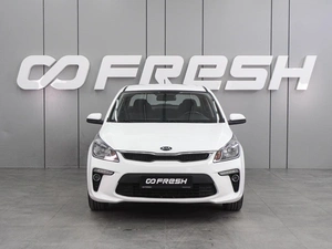 Седан Kia Rio 2018 года, 1325000 рублей, Воронеж