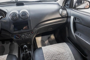 Седан Chevrolet Aveo 2010 года, 449000 рублей, Барнаул