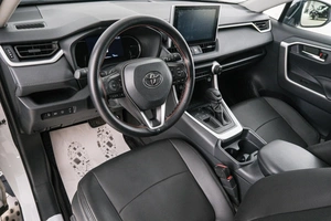 Внедорожник Toyota RAV4 2021 года, 3549000 рублей, Красноярск