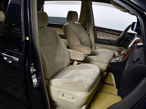 Минивэн Toyota Alphard 2003 года, 1505000 рублей, Казань