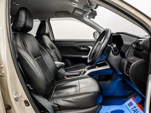 Внедорожник Toyota Raize 2020 года, 1650000 рублей, Красноярск