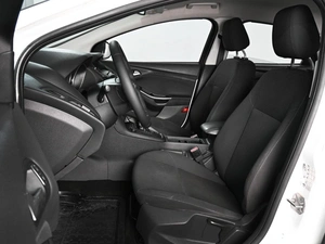 Седан Ford Focus 2015 года, 969000 рублей, Ростов-на-Дону