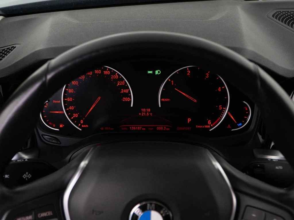 Фото
