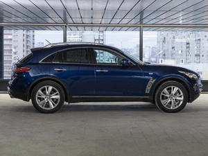 Внедорожник Infiniti FX30 2013 года, 2615000 рублей, Санкт-Петербург