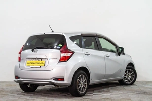 Хетчбэк Nissan Note 2016 года, 1299000 рублей, Сургут