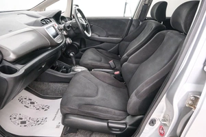 Хетчбэк Honda Fit 2012 года, 749000 рублей, Красноярск