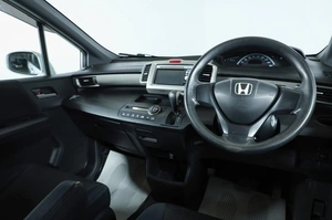 Минивэн Honda Freed 2010 года, 1049000 рублей, Новосибирск