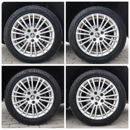 Внедорожник Skoda Yeti 2013 года, 900000 рублей, Мирное