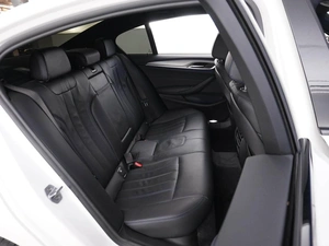 Седан BMW 5 серия 2018 года, 3498444 рублей, Москва
