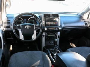 Внедорожник Toyota Land Cruiser Prado 2012 года, 2569000 рублей, Волгоград