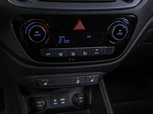 Седан Hyundai Solaris 2018 года, 1599000 рублей, Ставрополь