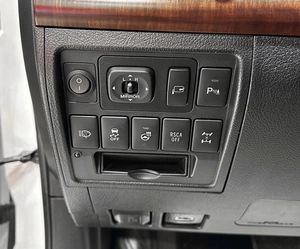 Внедорожник Toyota Land Cruiser 2014 года, 3967000 рублей, Красноярск