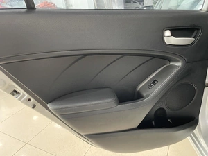 Седан Kia Cerato 2014 года, 897000 рублей, Солонцы