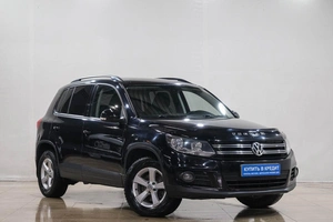 Внедорожник Volkswagen Tiguan 2011 года, 849000 рублей, Новокузнецк