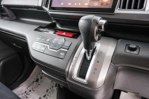 Минивэн Honda Stepwgn 2010 года, 1289000 рублей, Красноярск