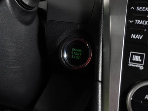 Седан Toyota Camry 2011 года, 1630000 рублей, Воронеж