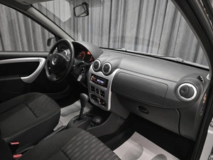 Хетчбэк Renault Sandero 2011 года, 700000 рублей, Красноярск