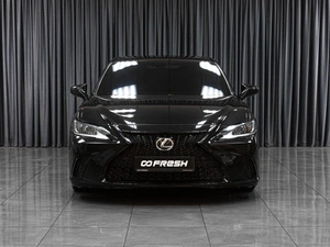 Седан Lexus ES 2019 года, 3649000 рублей, Тюмень