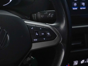 Лифтбек Volkswagen Polo 2022 года, 1599077 рублей, Москва