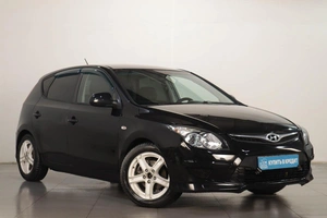 Хетчбэк Hyundai i30 2010 года, 529000 рублей, Челябинск