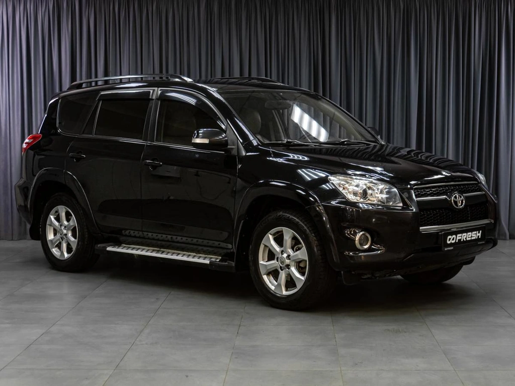 Внедорожник Toyota RAV4 2010 года, 1199000 рублей, Тюмень