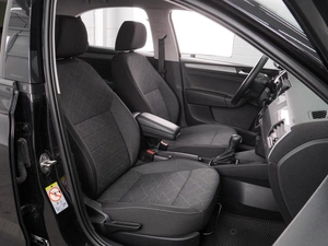 Лифтбек Volkswagen Polo 2021 года, 1899000 рублей, Воронеж