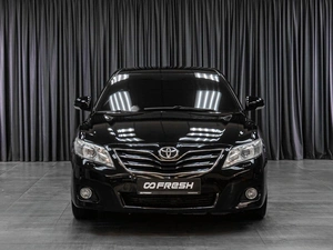 Седан Toyota Camry 2010 года, 1329000 рублей, Тюмень