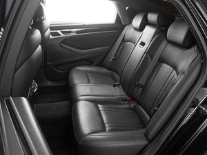 Седан Hyundai Genesis 2016 года, 2099000 рублей, Тюмень