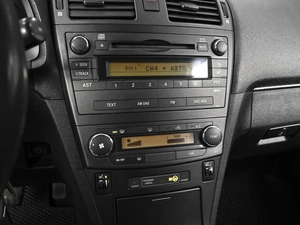 Седан Toyota Avensis 2009 года, 1039000 рублей, Ставрополь