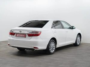 Седан Toyota Camry 2014 года, 1900000 рублей, Красноярск