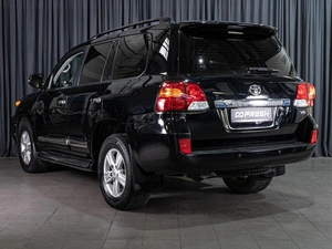 Внедорожник Toyota Land Cruiser 2012 года, 3890000 рублей, Волгоград