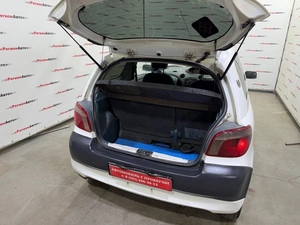 Хетчбэк Toyota Vitz 2000 года, 249000 рублей, Красноярск