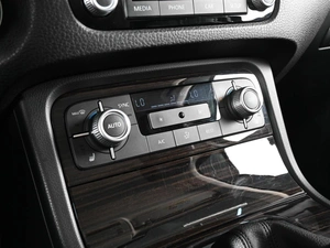 Внедорожник Volkswagen Touareg 2015 года, 2569000 рублей, Аксай