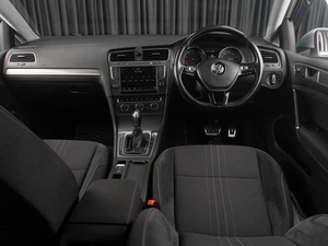 Универсал Volkswagen Golf 2017 года, 1924000 рублей, Тюмень