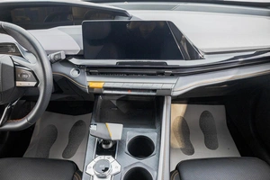 Лифтбек Changan UNI-V 2023 года, 2449000 рублей, Барнаул